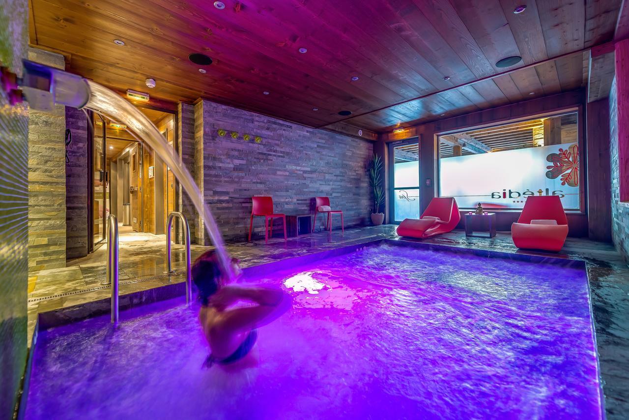 Les Cabanes De La Maison Rouge FRENCH ALPS Eksteriør bilde